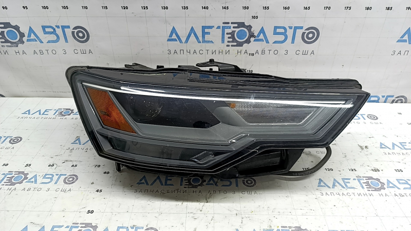Фара передняя правая в сборе Audi A6 C8 19-25 галоген + LED с уплотнителем