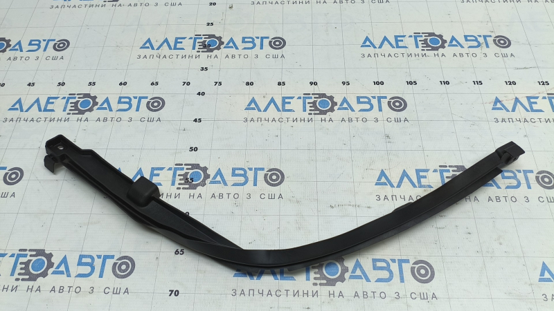 Дефлектор радиатора верхний Mazda 3 19-26 2.5 Japan built