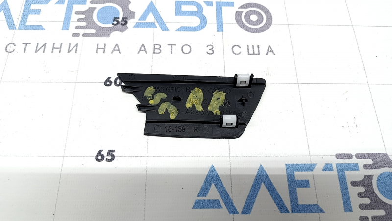 Заглушка ручки дверей внутрішньої ззаду права Ford Escape MK4 20-26 чорна