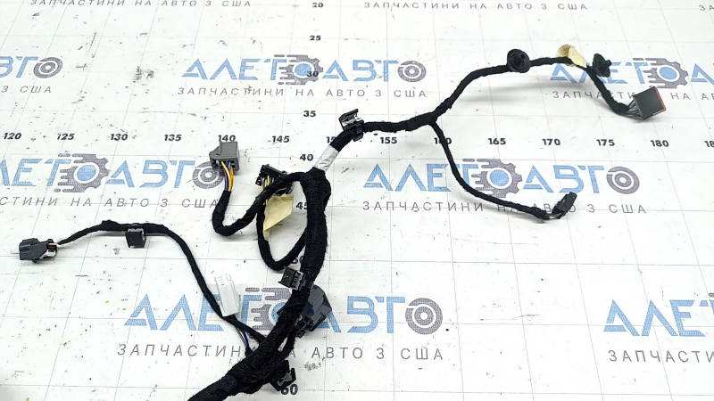 Проводка дверей передньої лівої Ford Escape MK4 20-22 keyless