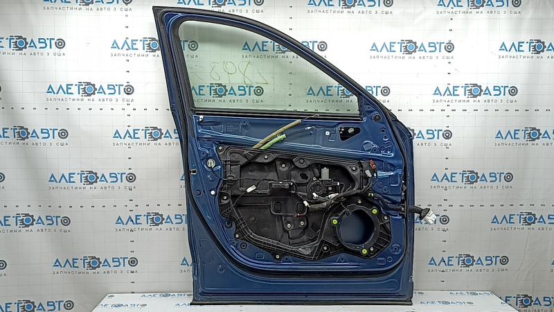Двері в зборі передня ліва Mazda CX-5 17-25 keyless, триплекс, синій 45B, тички, подряпини на накладці