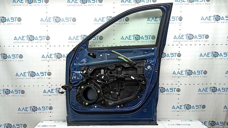 Дверь в сборе передняя правая Mazda CX-5 17-25 keyless, триплекс, синий 45B, тычки, царапины на накладке
