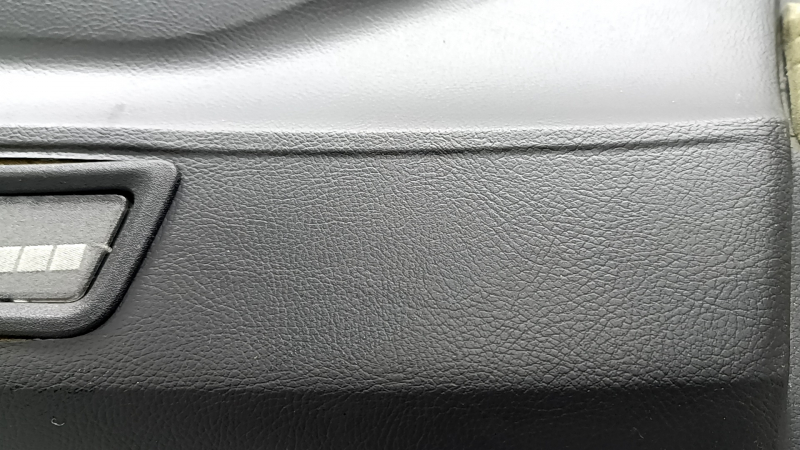 Торпедо передня панель з AIRBAG Ford Fusion mk5 17-20 чорна під start-stop, динамік з проекцією, здулося покриття