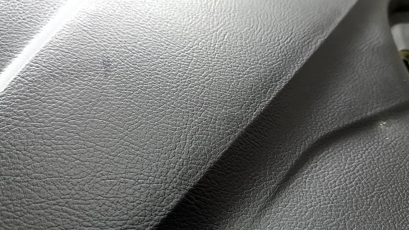 Торпедо передня панель з AIRBAG Ford Fusion mk5 17-20 чорна під start-stop, динамік з проекцією, здулося покриття