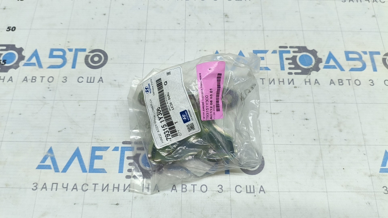 Петля двери нижняя передняя левая Kia Forte 19-21