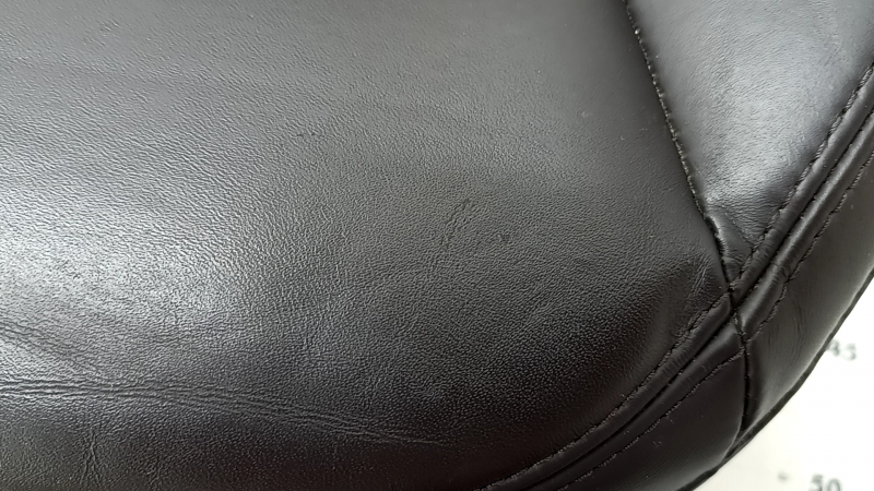 Обшивка подушки пасажирського сидіння Mazda CX-5 17-23 шкіра коричнева, підігрів, вентилятор обдува, перфорація, потерто