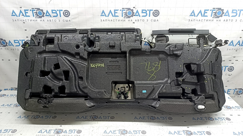 Подушка заднего ряда сидений 2 ряд Jeep Grand Cherokee WL 22-24 кожа черная серая строчка, с подогревом, треснут пенопласт, под химчистку, отсутствует фрагмент пенопласта