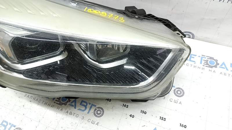 Фара передняя правая в сборе Ford Escape MK3 17-19 рест ксенон+led светлая, под полировку, царапины, паутинка