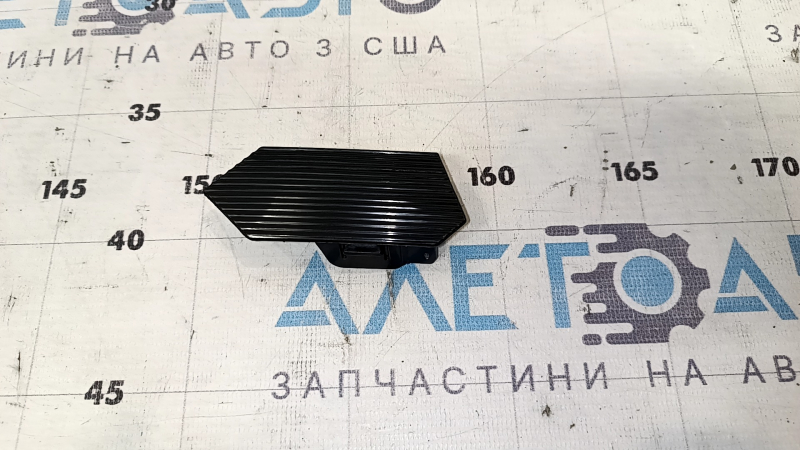 Заглушка переднього бампера ліва Honda CRV 23-26 HEV