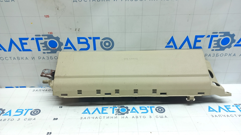 Подушка безопасности airbag коленная пассажирская правая Toyota Camry v70 18-24 бежевая, царапины