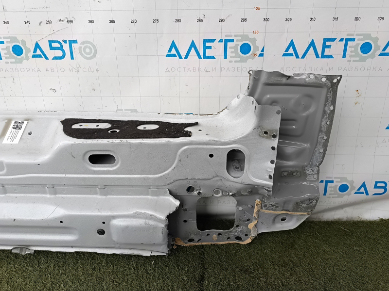 Панель задня Mercedes W167 GLE 20-26 2 частини, висверлена, біла