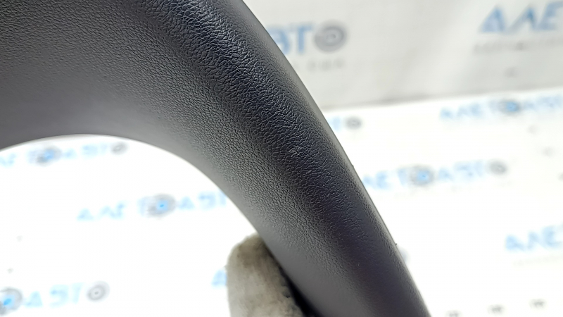 Обшивка двери багажника левая Hyundai Tucson 22-26 черная, царапины