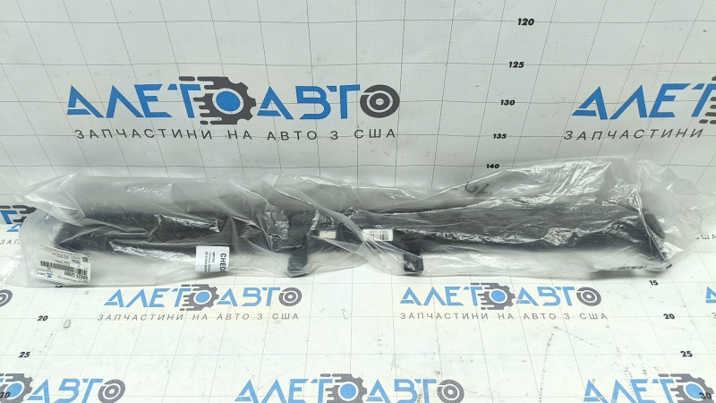 Кріплення заднього бампера центральне Hyundai Ioniq 5 22-24