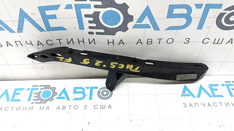 Кріплення переднього бампера ліве під фарою Hyundai Tucson 25-26 Korea