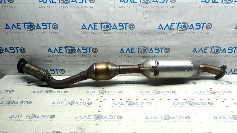 Приемная труба с катализатором Toyota Camry v70 18-24 hybrid FWD