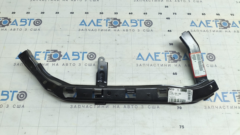 Крепление переднего бампера под фарой правое Acura TLX 21-25 Base, sh-awd, a-spec
