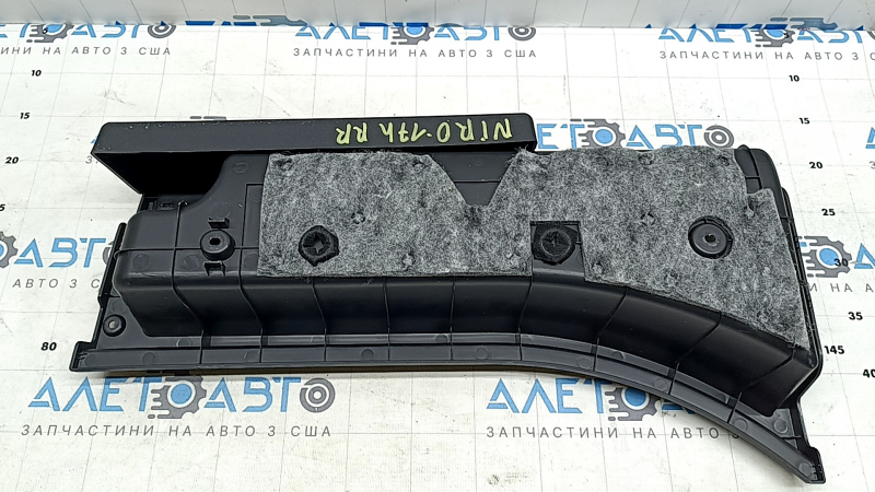 Поддон багажника правый Kia Niro 17-22 HEV, PHEV черный, царапины