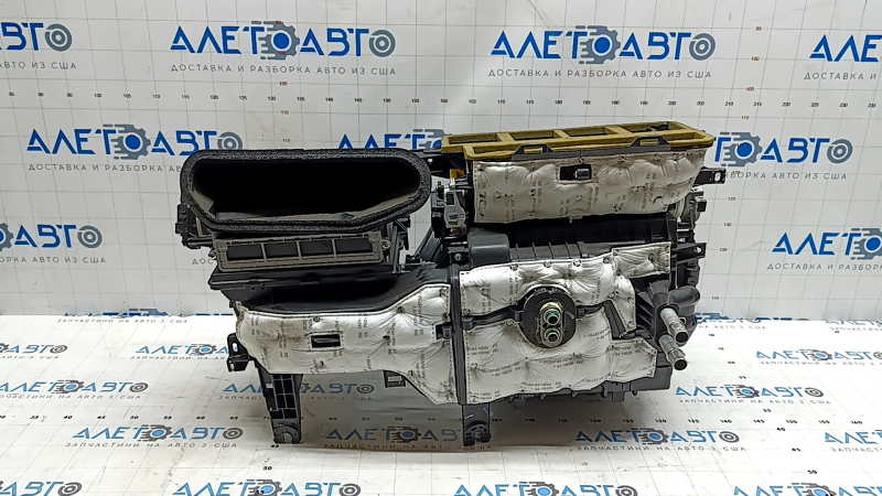 Піч у зборі Kia Niro 17-19 HEV, PHEV під обдування заднього ряду, зламане кріплення