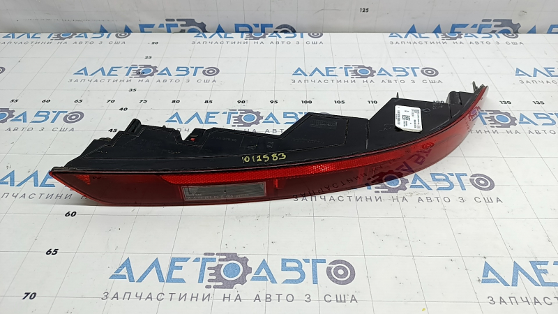 Ліхтар заднього бампера правий Audi Q5 80A 21-25