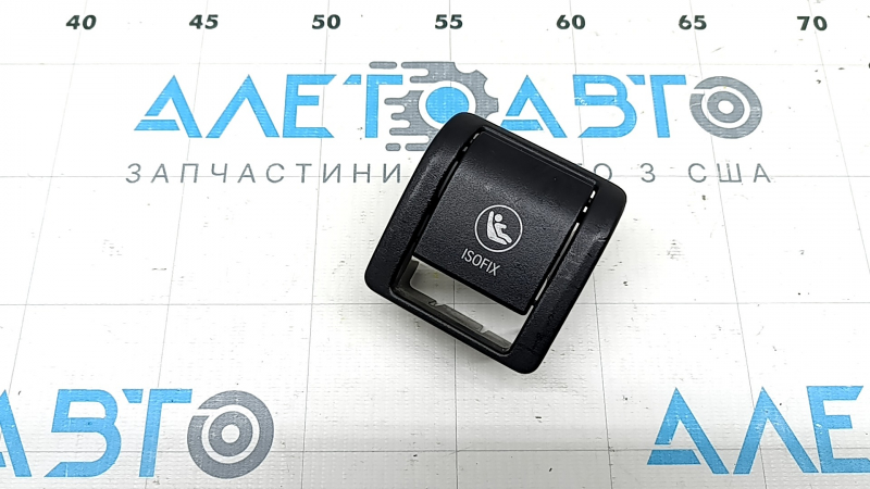Накладка Isofix заднего ряда BMW X5 G05 19-25 черная, царапины