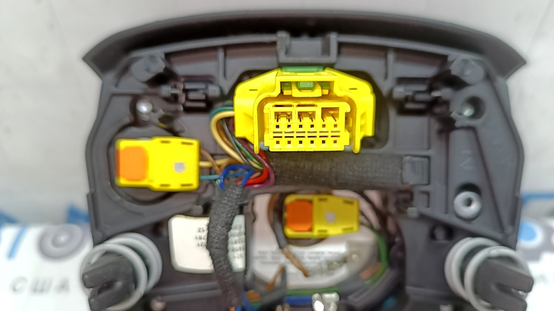 Подушка безопасности airbag в руль водительская Audi Q5 80A 18-24 черная, тип 2