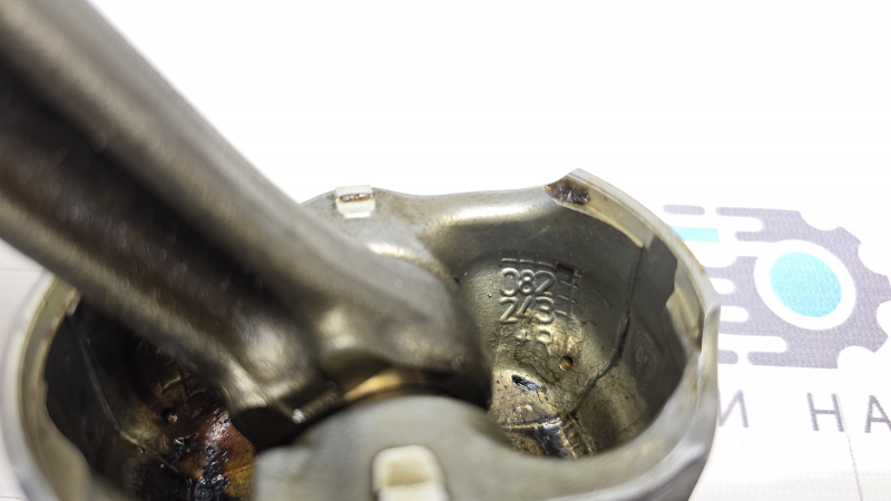 Шатун з поршнем 1шт Audi A4 B8 11-16 2.0T h:50, 5 d:82, 5