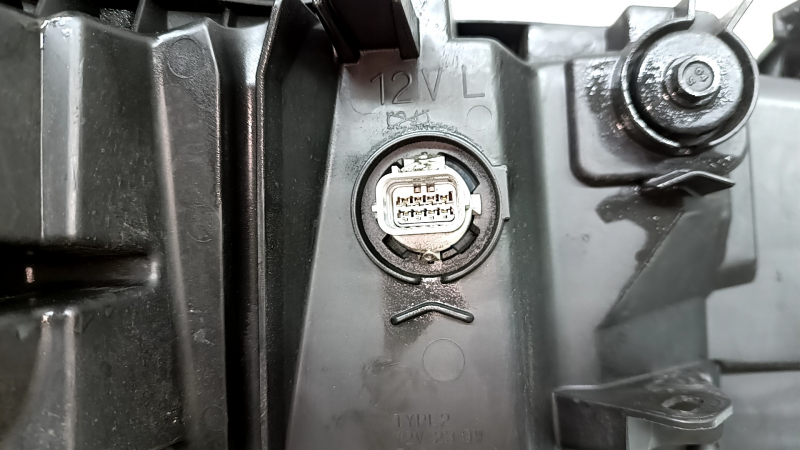 Фара передняя левая Honda Accord 18-22 hybrid, под полировку, потерта
