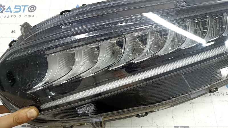 Фара передняя левая Honda Accord 18-22 hybrid, под полировку, потерта