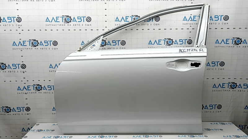 Дверь голая передняя левая Honda Accord 23-26 белый NH-883P, примята рамка