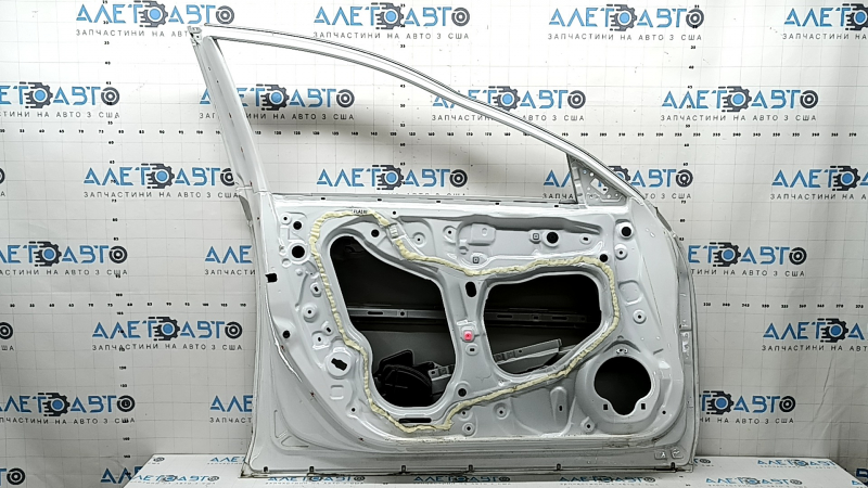 Дверь голая передняя левая Honda Accord 23-26 белый NH-883P, примята рамка