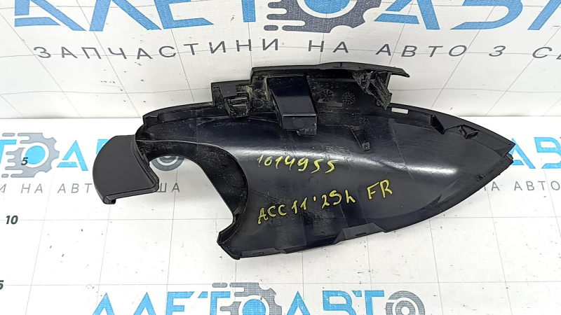 Крышка бокового зеркала правая Honda Accord 23-25 нижняя, структура, без кожуха, царапины