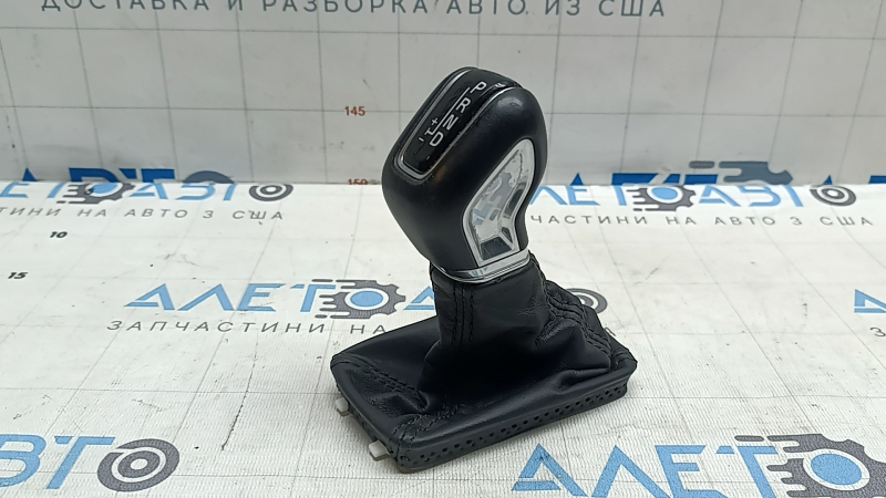 Ручка КПП Volvo XC60 20-21 T5, T6 чорна шкіра, з чохлом, потертості