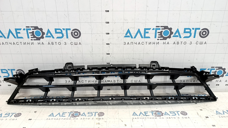 Нижняя решетка переднего бампера BMW X5 G05 19-23 без радара