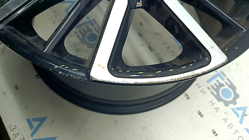 Диск колесный R18x8J ET46 Audi A3 22-24 легкая бордюрка