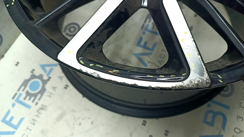 Диск колесный R18x8J ET46 Audi A3 22-24 легкая бордюрка