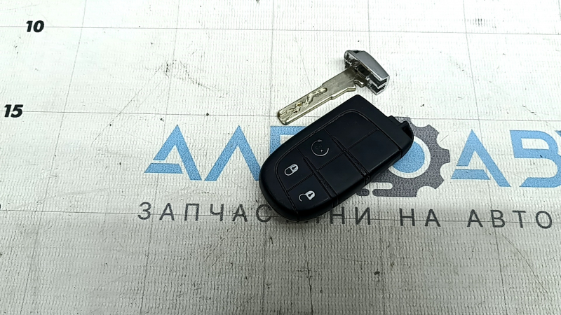 Ключ Jeep Compass 17-26 smart, 4 кнопки, царапины, стерлись кнопки