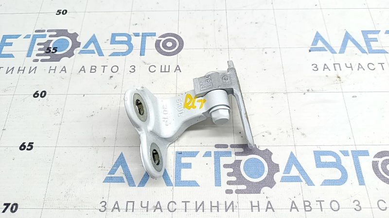 Петля двери верхняя задняя левая Nissan Murano 25-26