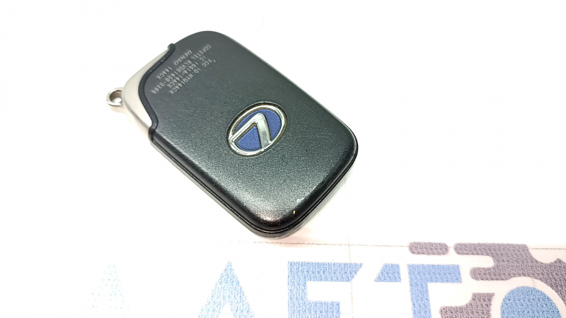 Ключ smart key Lexus RX450h 10-15 4 кнопки, царапины, тычки