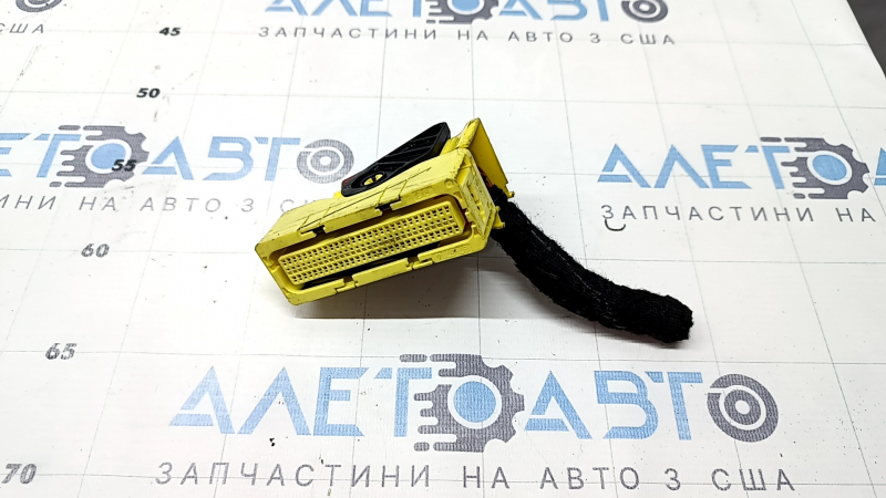 Фішка на модуль srs airbag комп'ютер подушок безпеки VW Taos 22-25