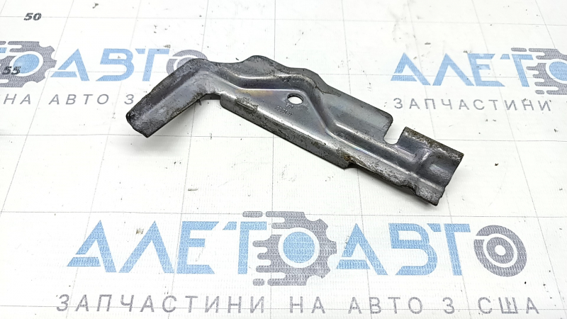 Кріплення АКБ VW Taos 22-25 переднє