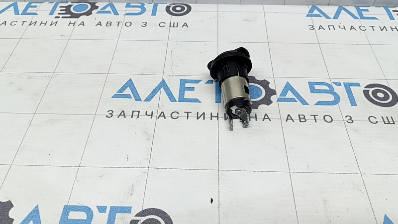 Прикуриватель багажника Kia Sportage 16-20