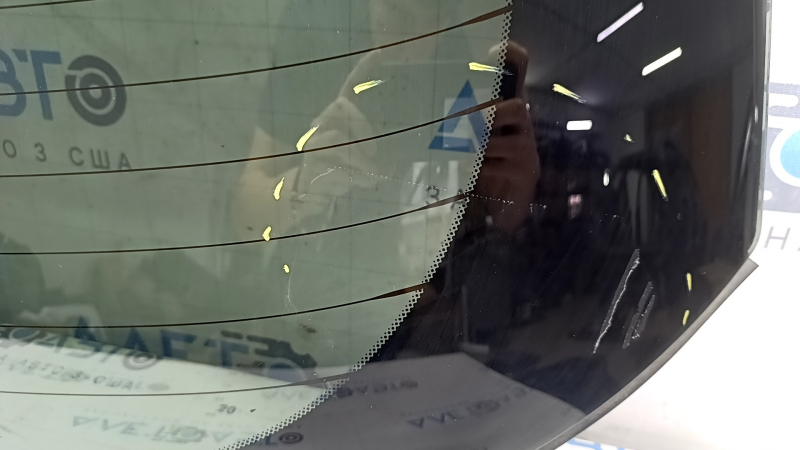 Скло заднє двері багажника Nissan Murano 25-26 у клеї
