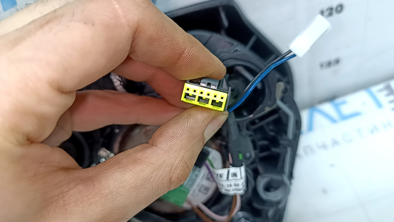 Подушка безопасности airbag в руль водительская BMW 3 G20 19-24 черная, царапины