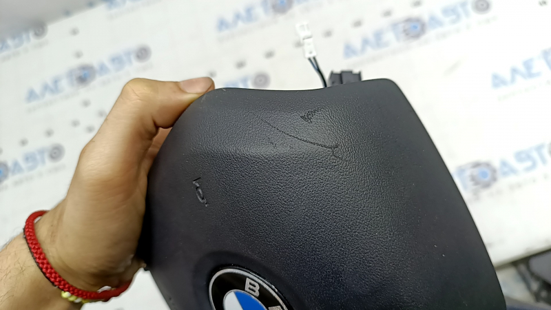 Подушка безопасности airbag в руль водительская BMW 3 G20 19-24 черная, царапины