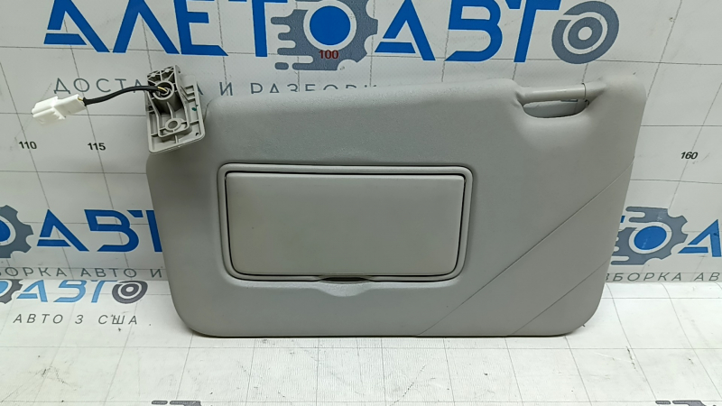 Козирок лівий Nissan Kicks 18-24 сірий, SR, без гачка, з підсвічуванням, під чищення