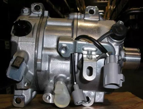Компрессор кондиционера Toyota Camry v40 3.5