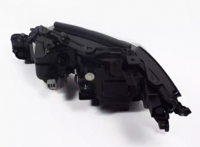 Фара передняя правая Toyota Camry v70 18-18 галоген + LED