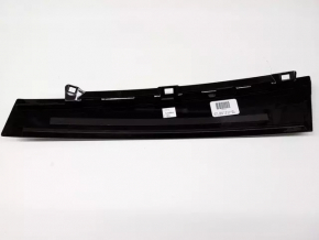 Накладка двери боковая передняя левая VW Passat b7 12-15 USA