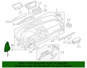 Накладка передней панели правая боковая Audi A3 8V 15-20 4d, 5d черная
