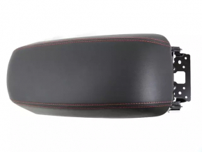 Подлокотник Jeep Cherokee KL 14-23 черный кожа, красная строчка, Trailhawk, царапины